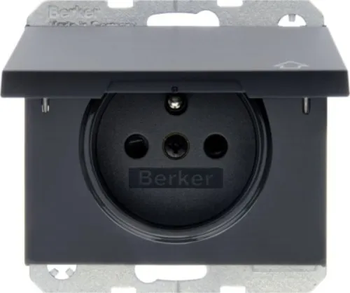 Berker Prise avec contact de protection 6768777106