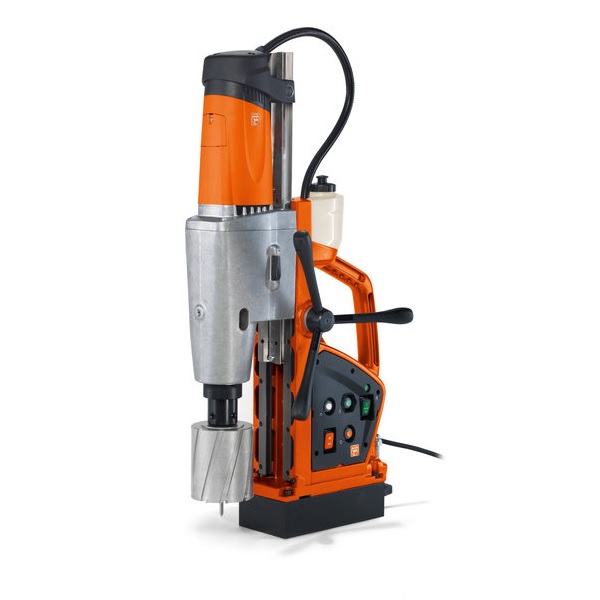 Perceuse à noyau magnétique universelle FEIN KBU 110-4 M (jusqu'à 110 mm)