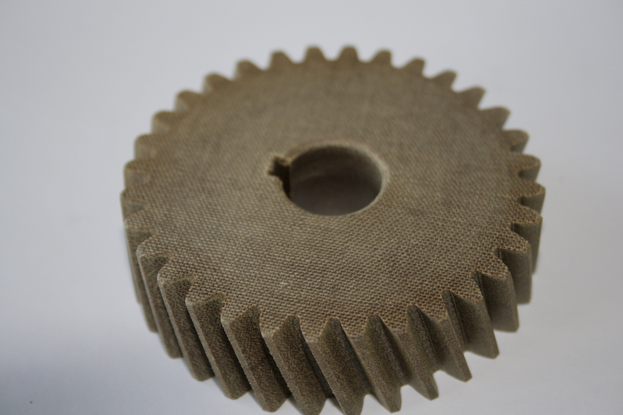 Roue dentée ELMAG 32 dents N° 4