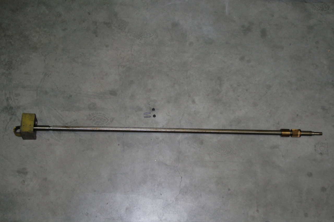 Jeu d'écrous à collier ELMAG 'B' complet