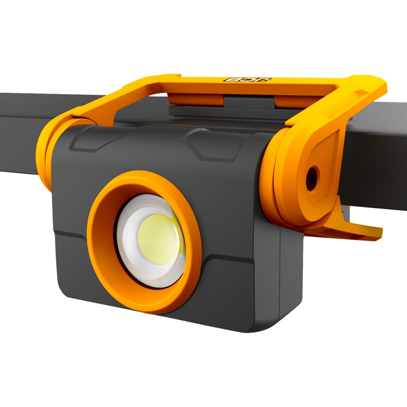 Lampe de travail LED sur batterie JCB 1500 lm réglable en continu avec pince robuste