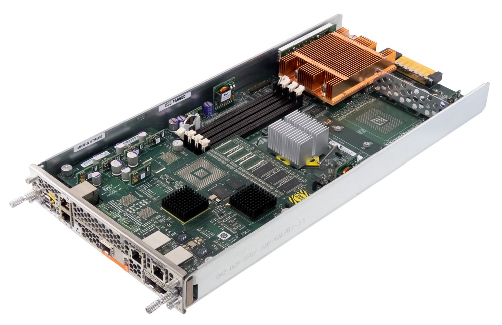 EMC 100-561-294 CX-10C MODULE PROCESSEUR DE STOCKAGE 0PU772