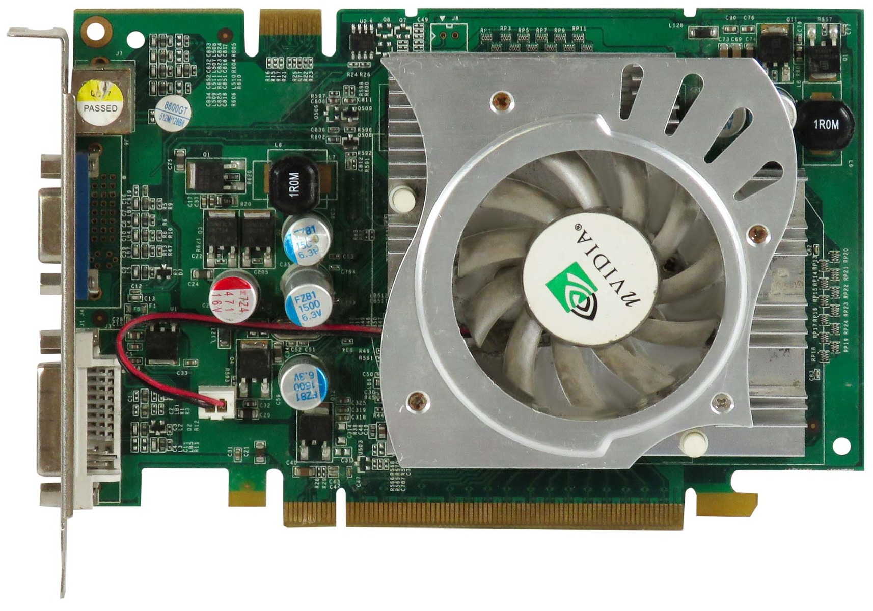 NVIDIA GEFORCE 8600 GT 512 Mo DDR2 CS-86GT512 PCIe x16