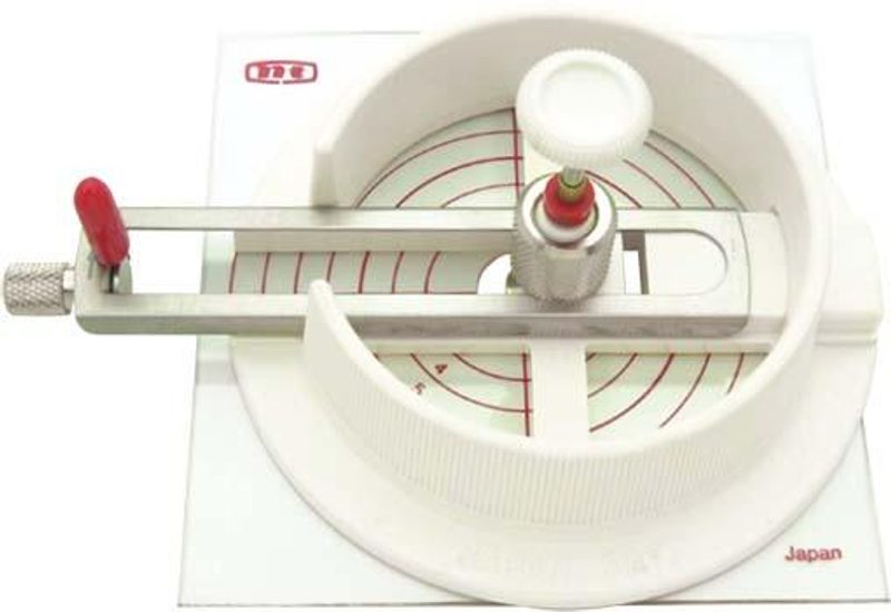 Compas de découpe circulaire NT C-1500P
