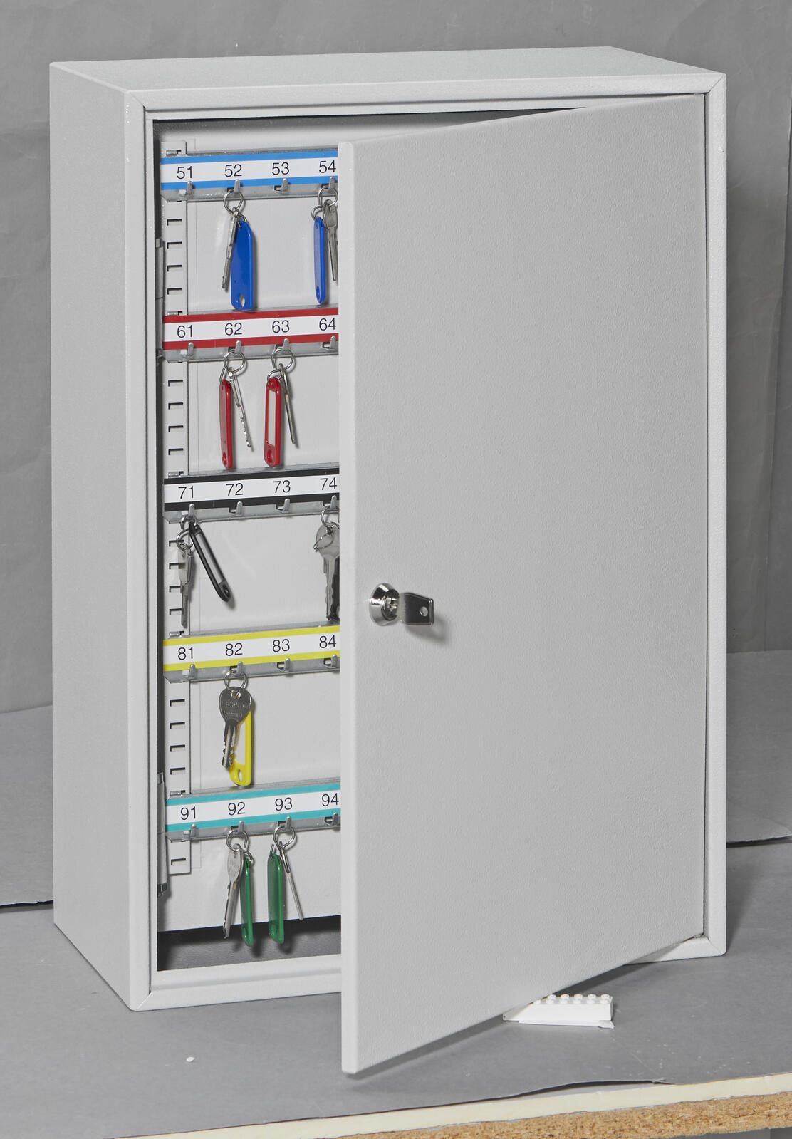Armoire à clés ISS Regensburg avec serrure à cylindre gris clair