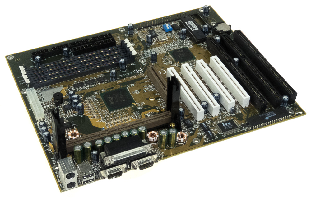 Carte mère GIGABYTE GA-686LX Slot 1 SDRAM ISA PCI AGP ATX