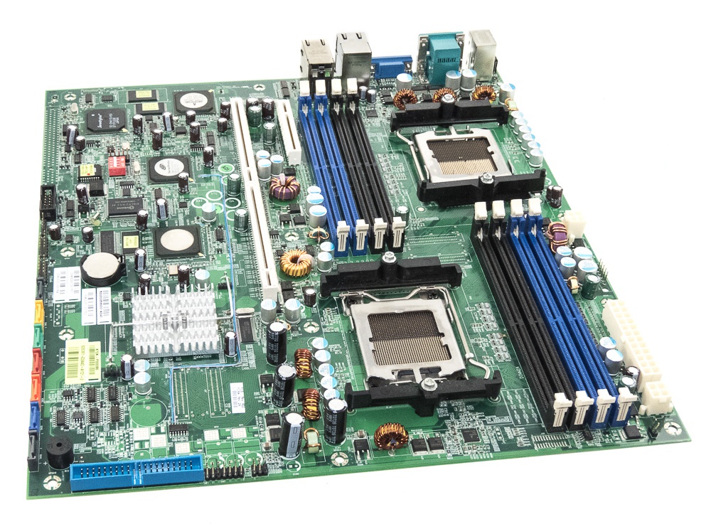 CARTE MÈRE FUJITSU S26361-D2440-A101-2 DOUBLE SOCKET 1207 DDR2 pour Primergy RX330 S1