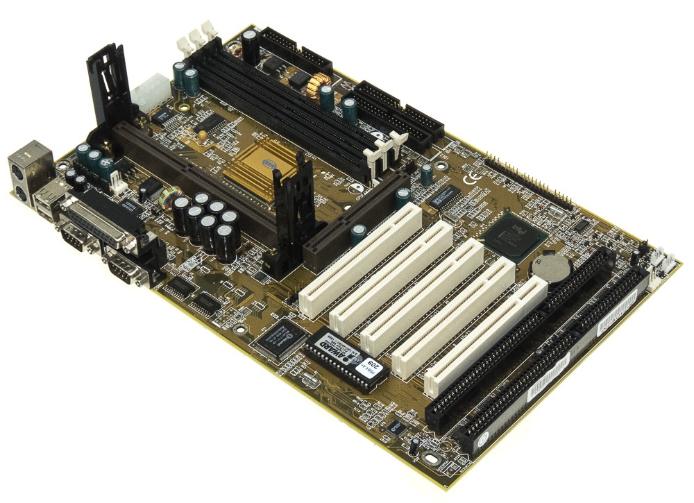 CARTE MÈRE ECS P6BX-A+ SLOT 1 ISA PCI SDRAM AGP