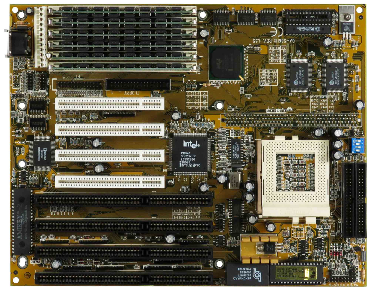 GIGABYTE GA-586HX RÉV. 1.55 SOCKET 7 SIMM ISA PCI Baby-AT