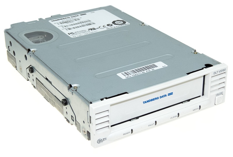 TANDBERG TDA2111-02 DLT VS160 80/160GB SCSI 5.25''
