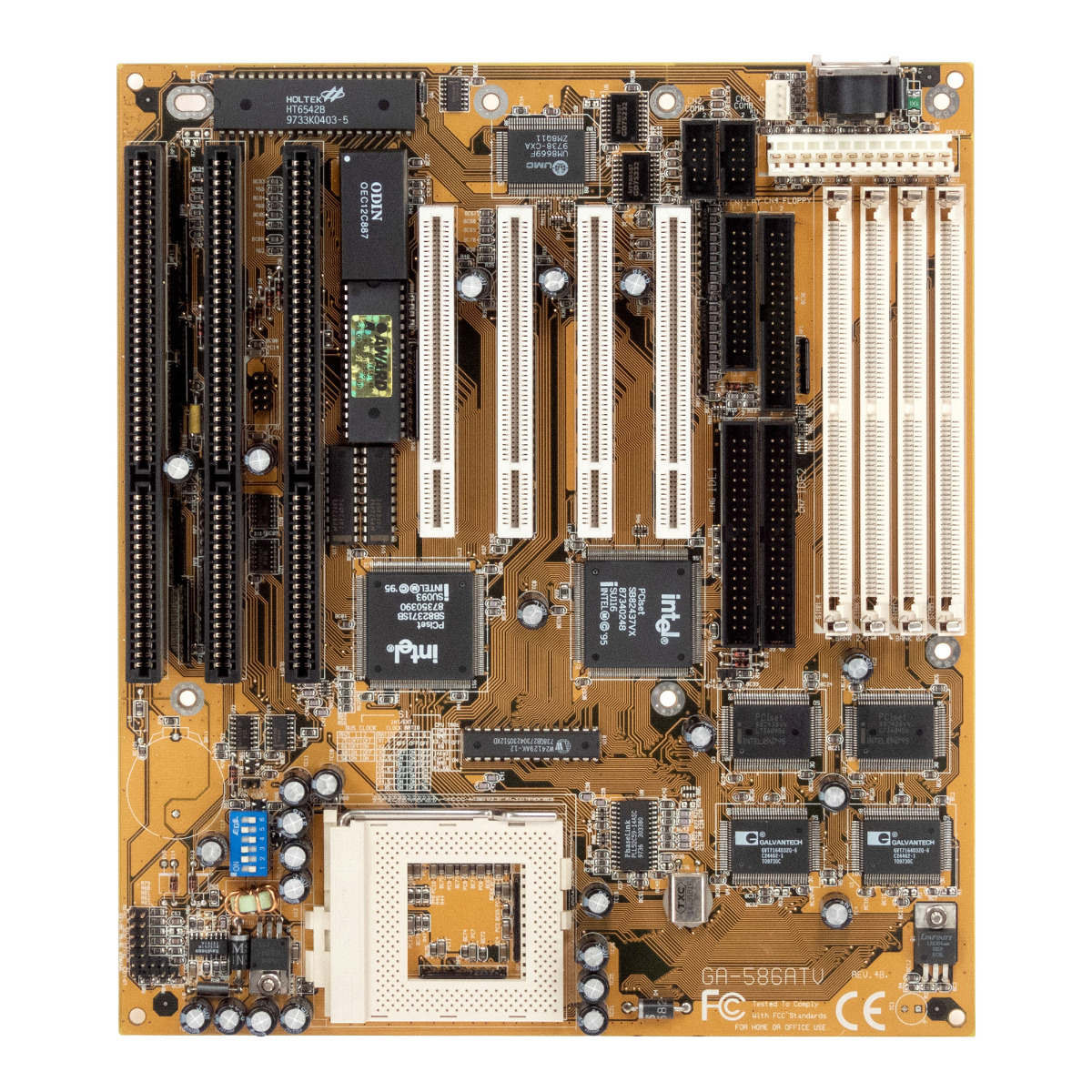 GIGABYTE GA-586ATV REV: 4B SOCKET 7 FPM / EDO DRAM PCI ISA BabyAT