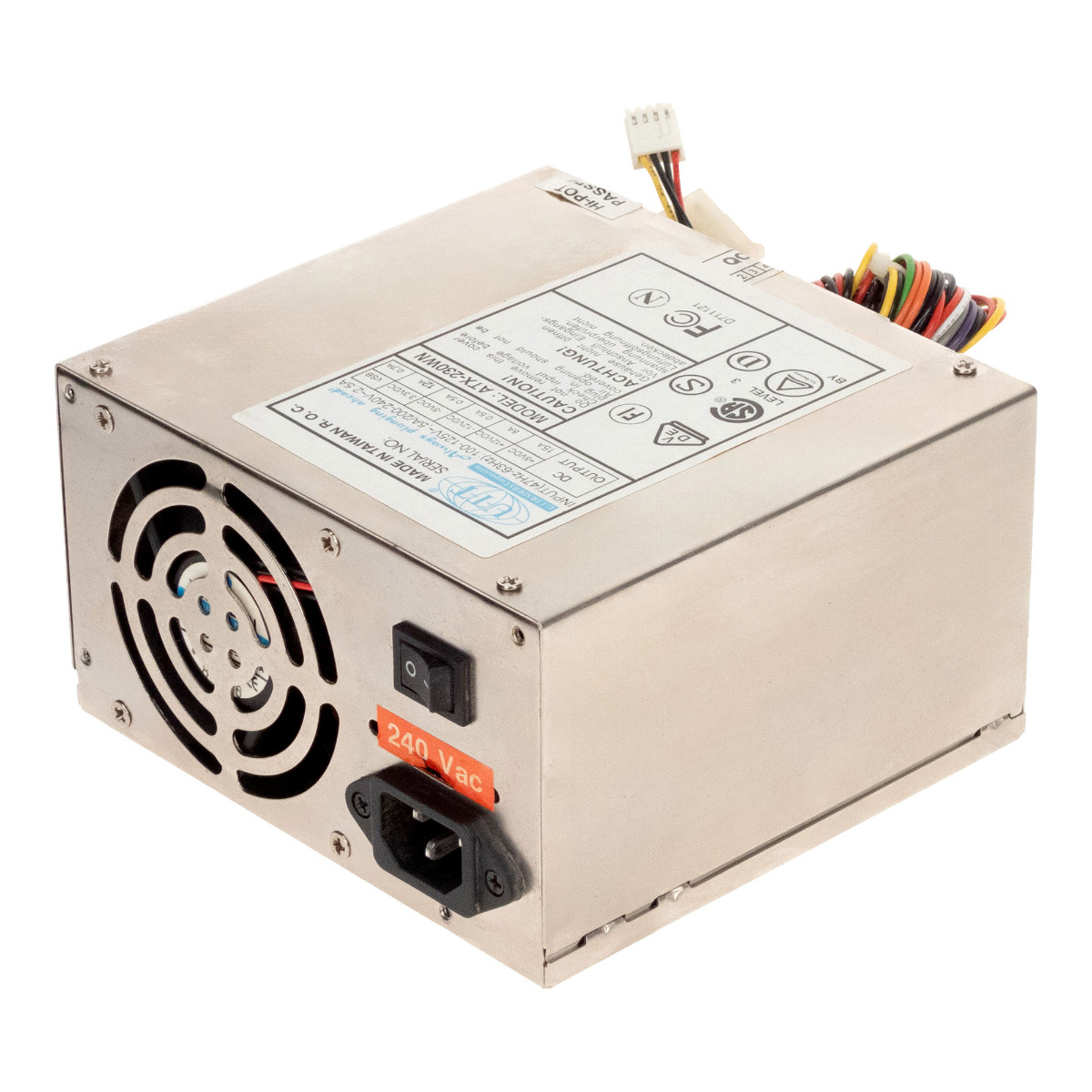 UTT ATX-230WN 230W Alimentation ATX 20 broches Molex FDD