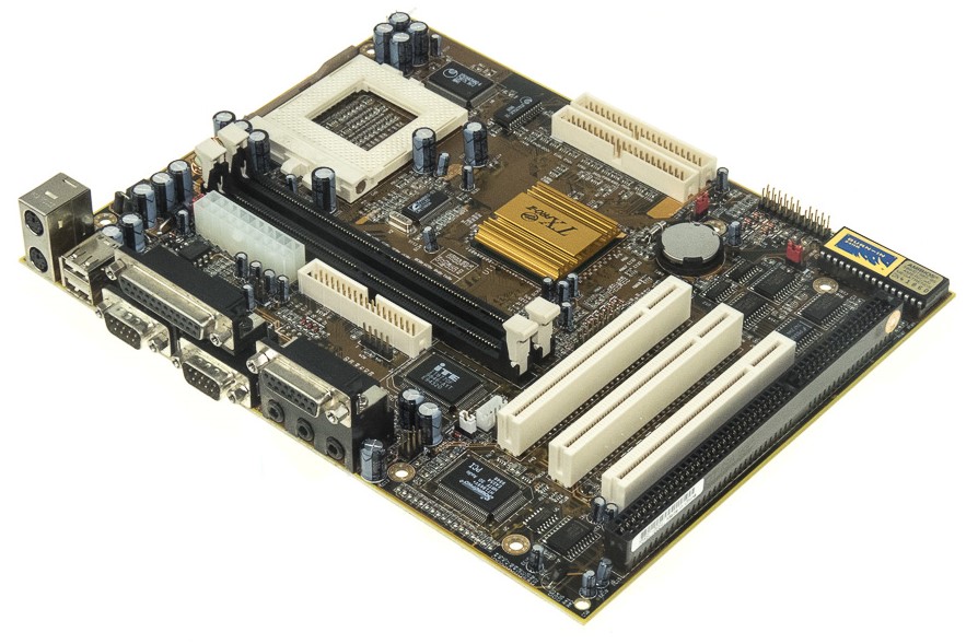 PC CHIPS M596 SOCKET 7 SDRAM ISA PCI microATX