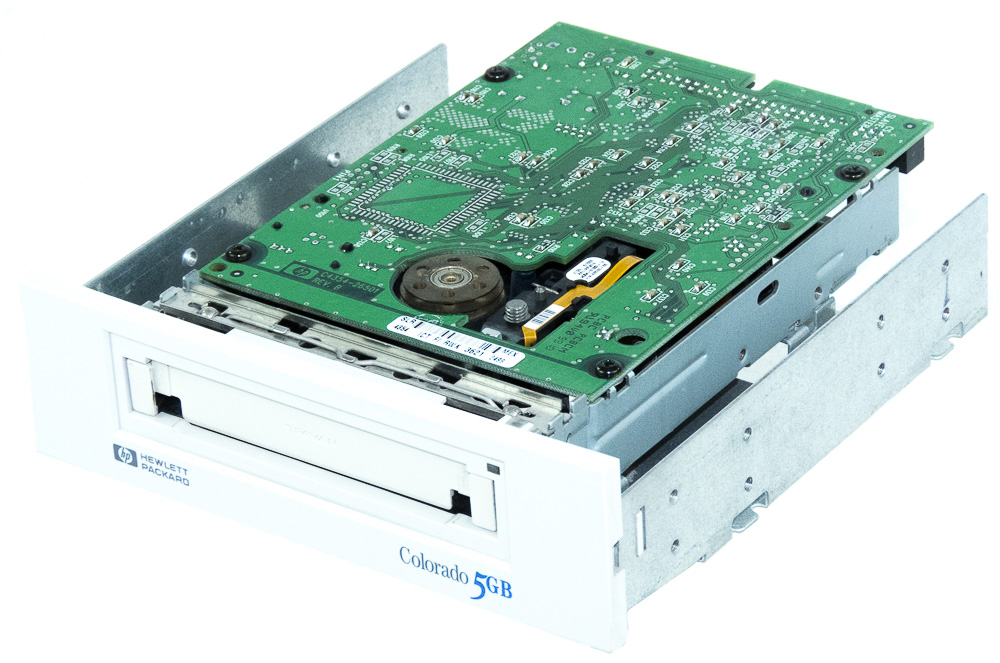 HP COLORADO XXGBi C4354-56000 TRAVAN 5GB IDE 5,25''