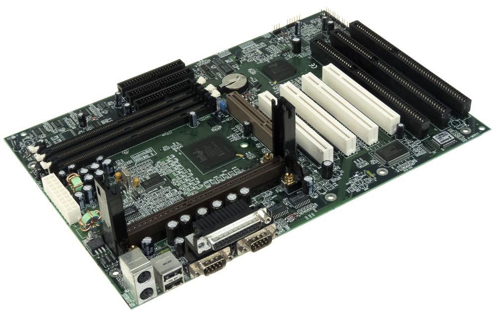 Carte mère QDI LEGEND-V Socket SLOT 1 SDRAM PCI ISA ATX