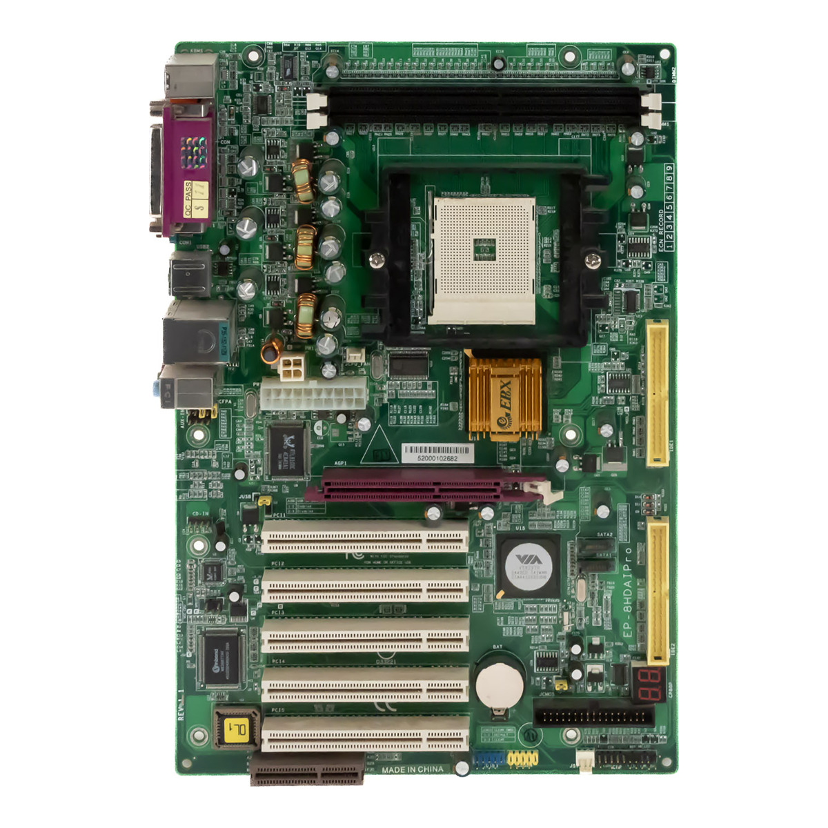 CARTE MÈRE EPoX EP-8HDAIPro SOCKET 754 DDR AGP PCI CNR SATA IDE ATX