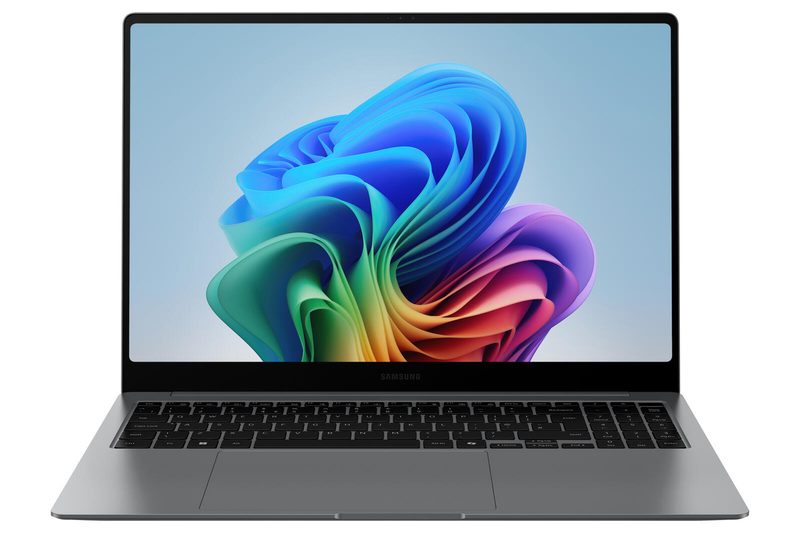 Ordinateur portable Samsung Galaxy Book5 avec processeur Intel® Core™ Ultra 5 225U, écran 39,6 cm (15,6"), 8 Go de RAM, 256 Go SSD, Full HD, Intel® Graphics, Windows 11 Home